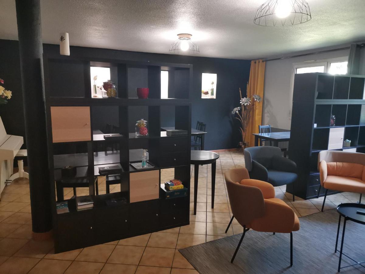 Logis Hotel Le Lac Embrun Exterior photo