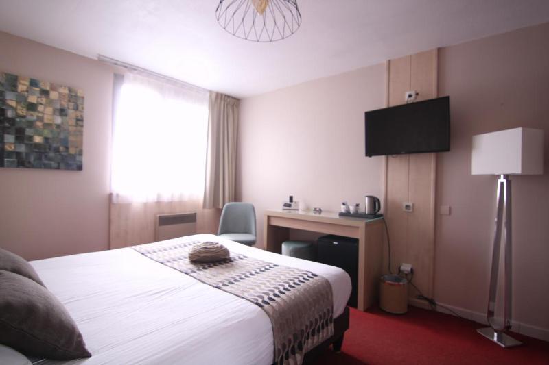 Logis Hotel Le Lac Embrun Exterior photo