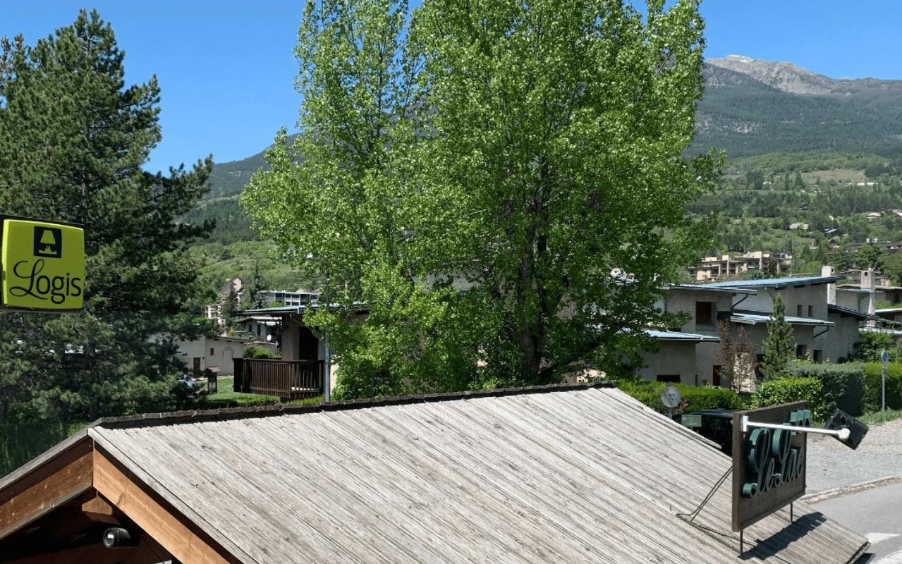 Logis Hotel Le Lac Embrun Exterior photo